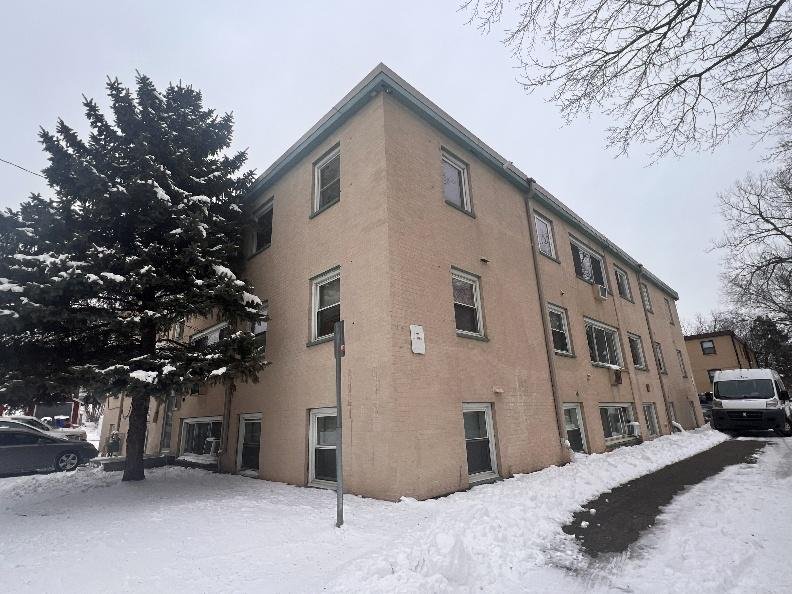 60-unit multifamily apartment building financing in St. Paul Minnesota funded by QuadBlock Capital